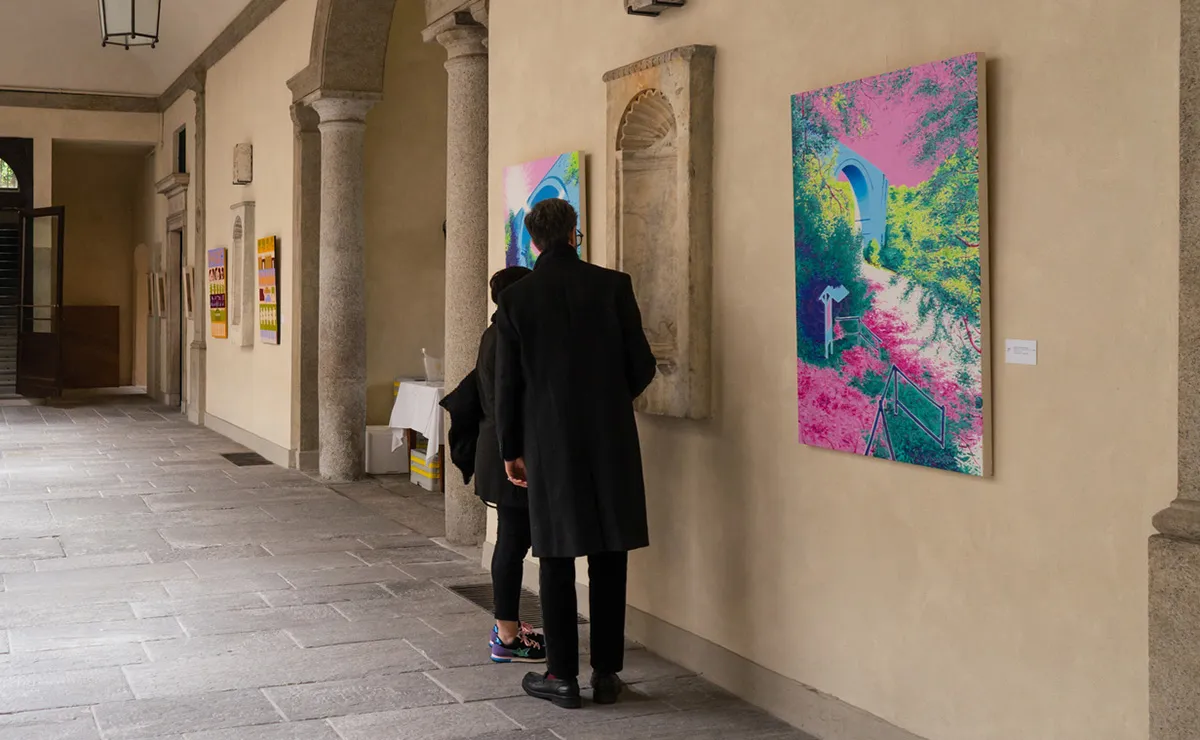 Visitatori in una residenza d'Artista